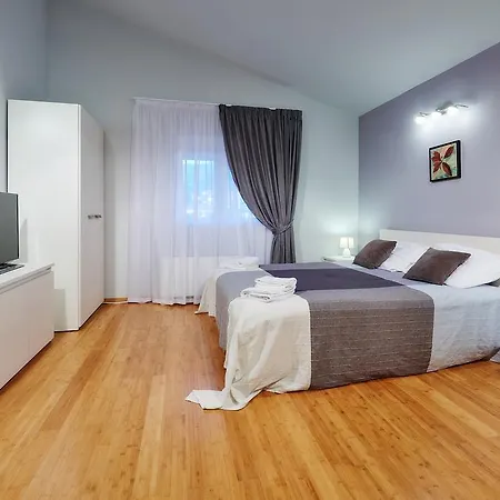Apartments Villa Fourtuna Bar Dış mekan fotoğraf